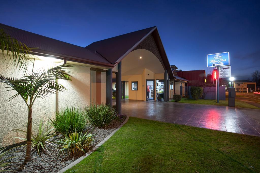 Asure Albert Park Motor Lodge Te Awamutu Exterior photo